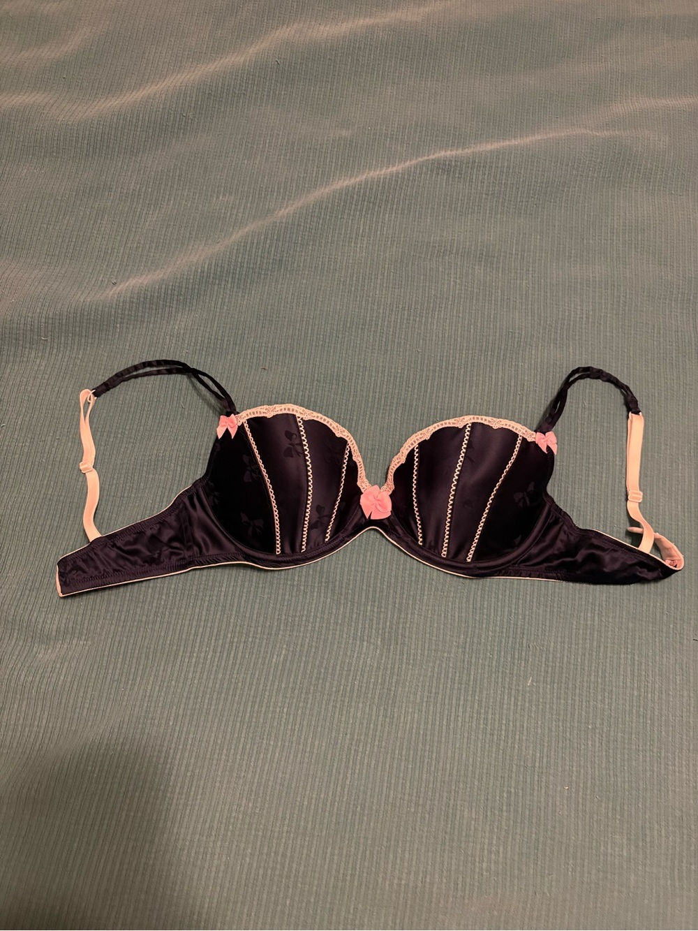 Victoria’s secret Sexy little things navy pink and white push-up bow bra 36D